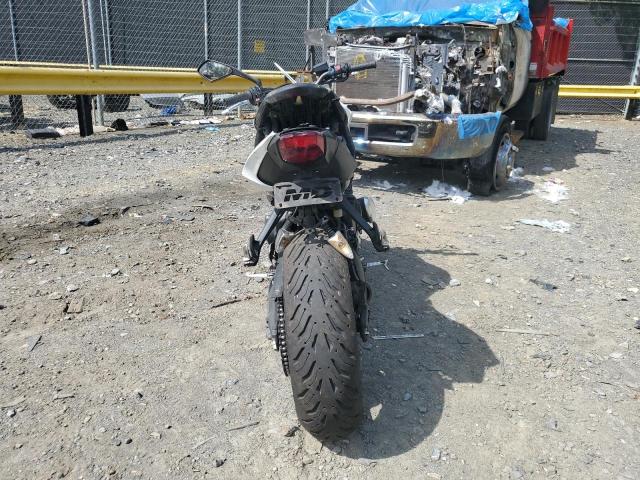 2013 TRIUMPH MOTORCYCLE STREET TRI SMTL02NE3DT573154