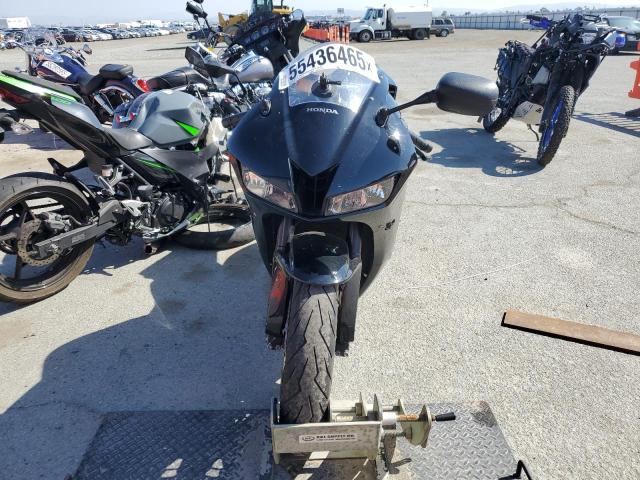 2015 HONDA CBR600 RR JH2PC4019FK800015