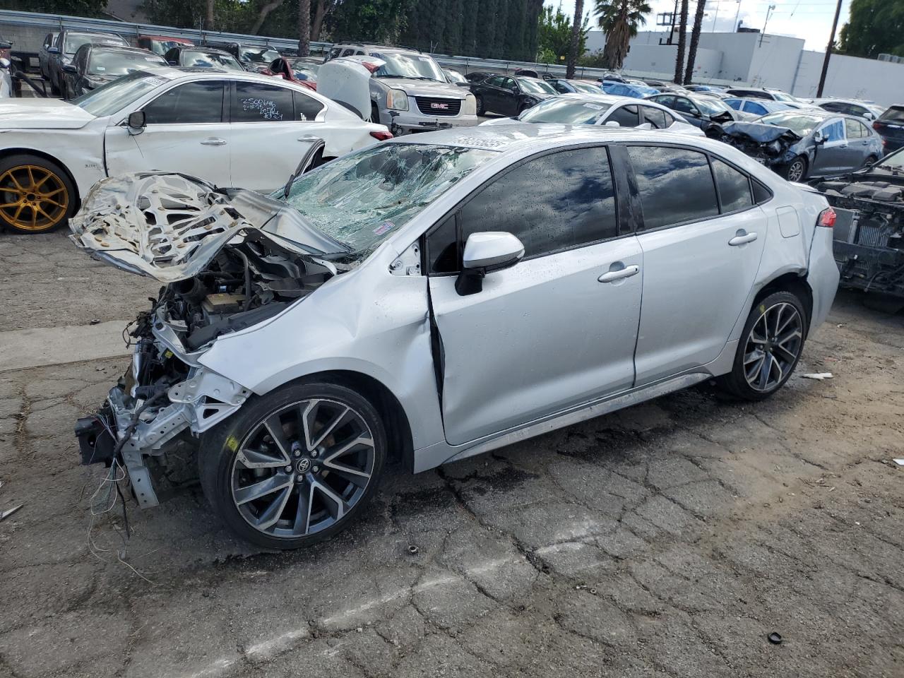 TOYOTA COROLLA SE