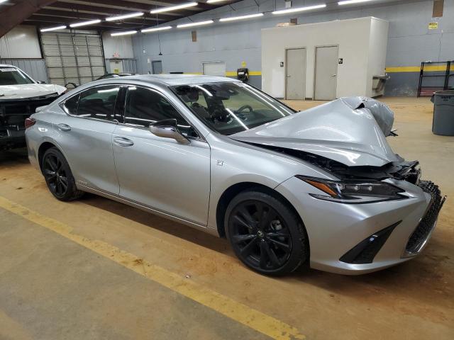 Vin: 58aga1c1xnu014899, lot: 52629385, lexus es300 300h base 20224