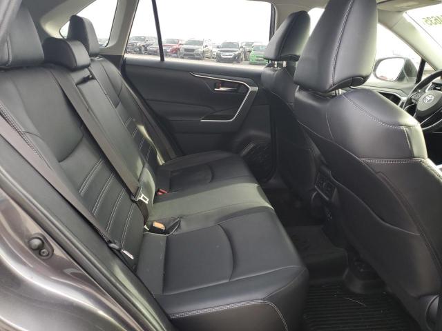2019 TOYOTA RAV4 XLE P JTMA1RFV6KJ002499