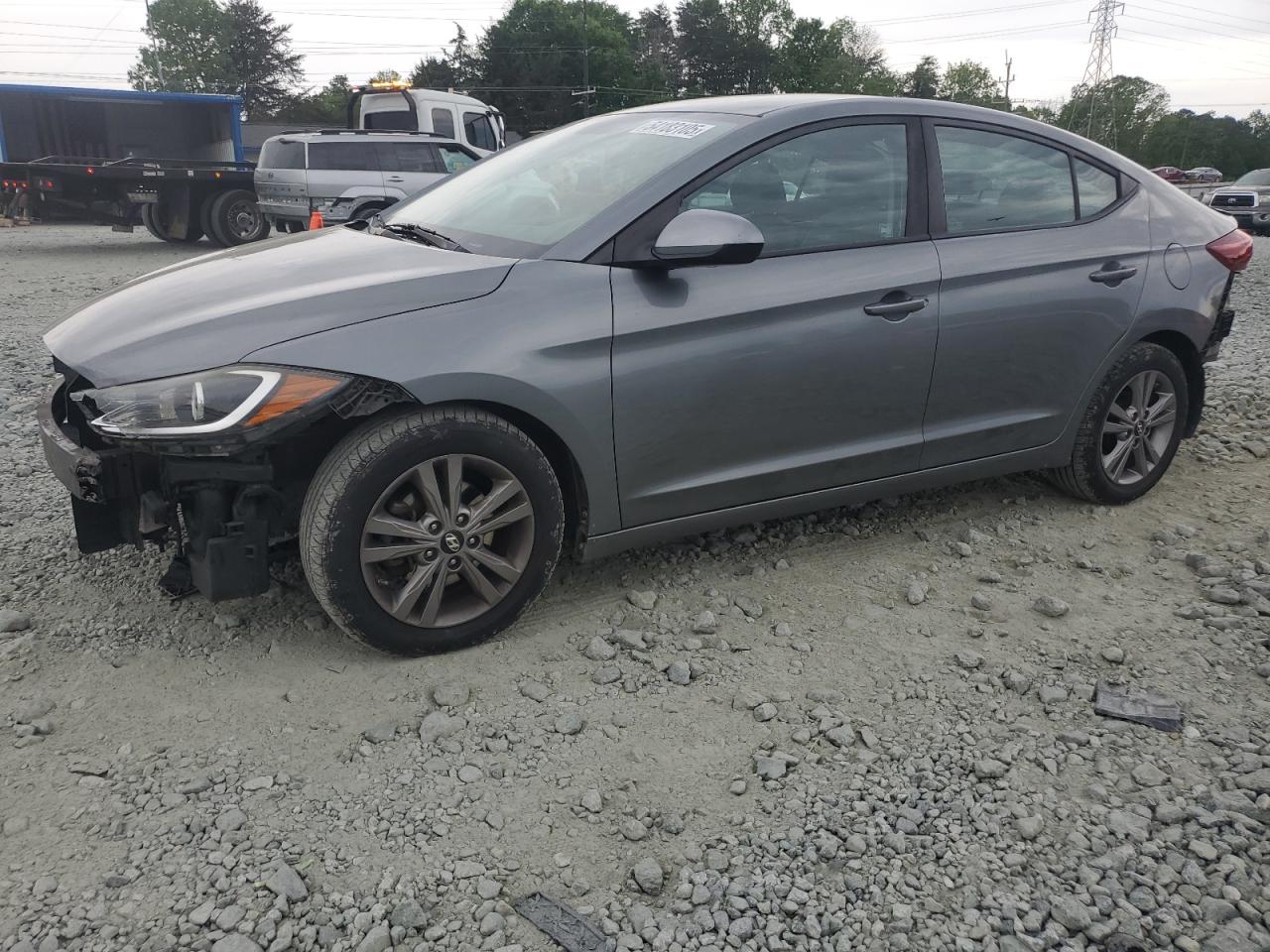 HYUNDAI ELANTRA SE