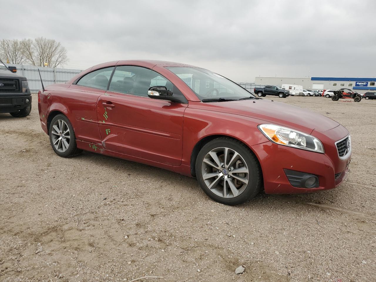 VOLVO C70 T5