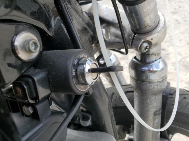 2002 HARLEY-DAVIDSON XL883 1HD4CAM192K133363