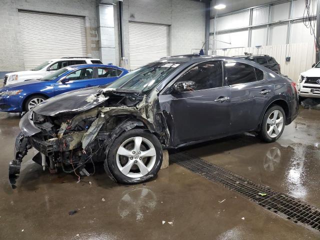 NISSAN MAXIMA S