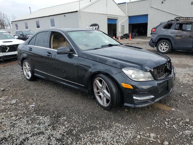 Vin: wddgf8ab0dr275628, lot: 51666525, mercedes-benz c-class 300 4matic 20134
