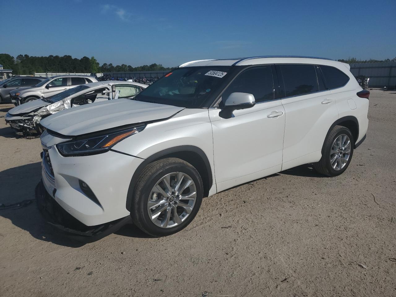 TOYOTA HIGHLANDER LIMITED