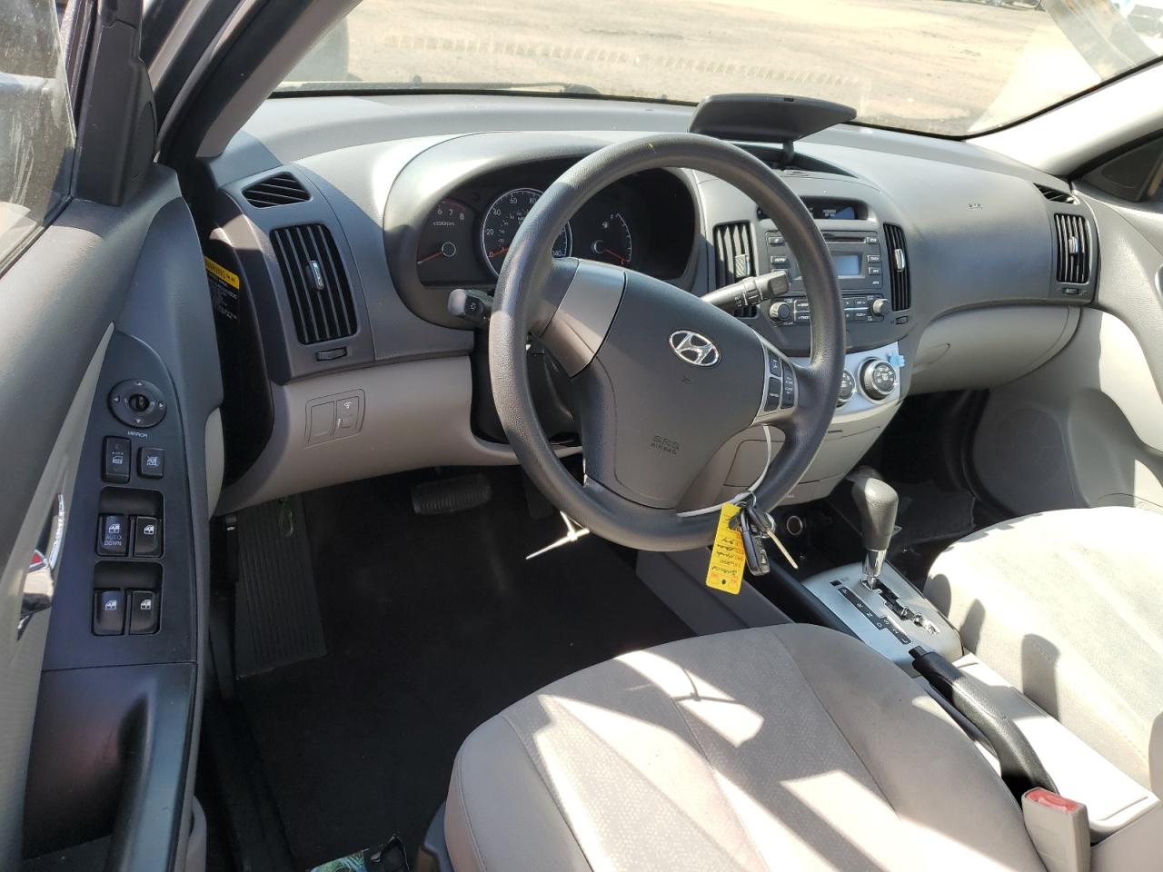 HYUNDAI ELANTRA BLUE