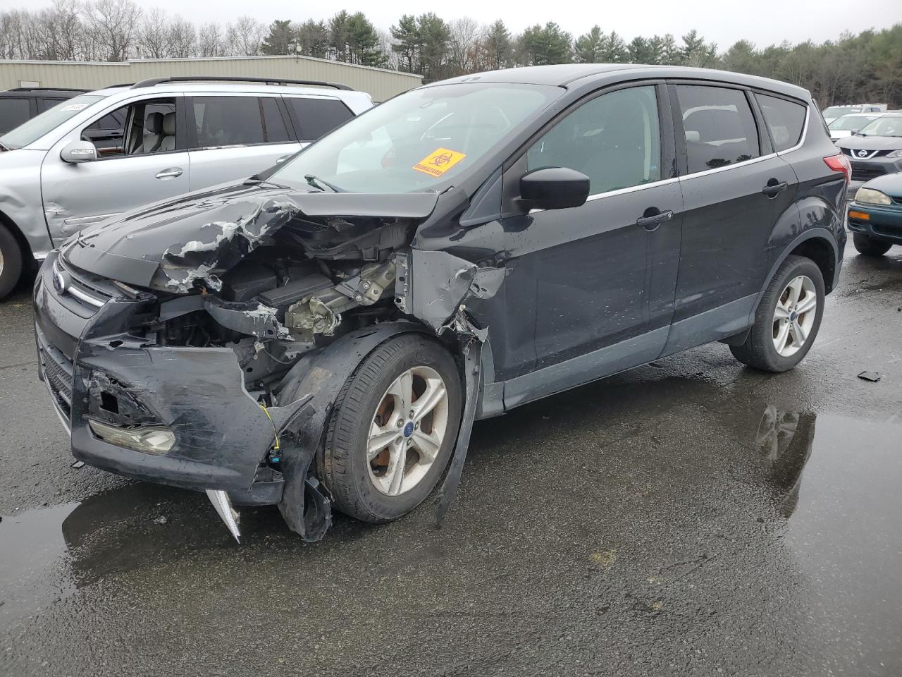 FORD ESCAPE SE