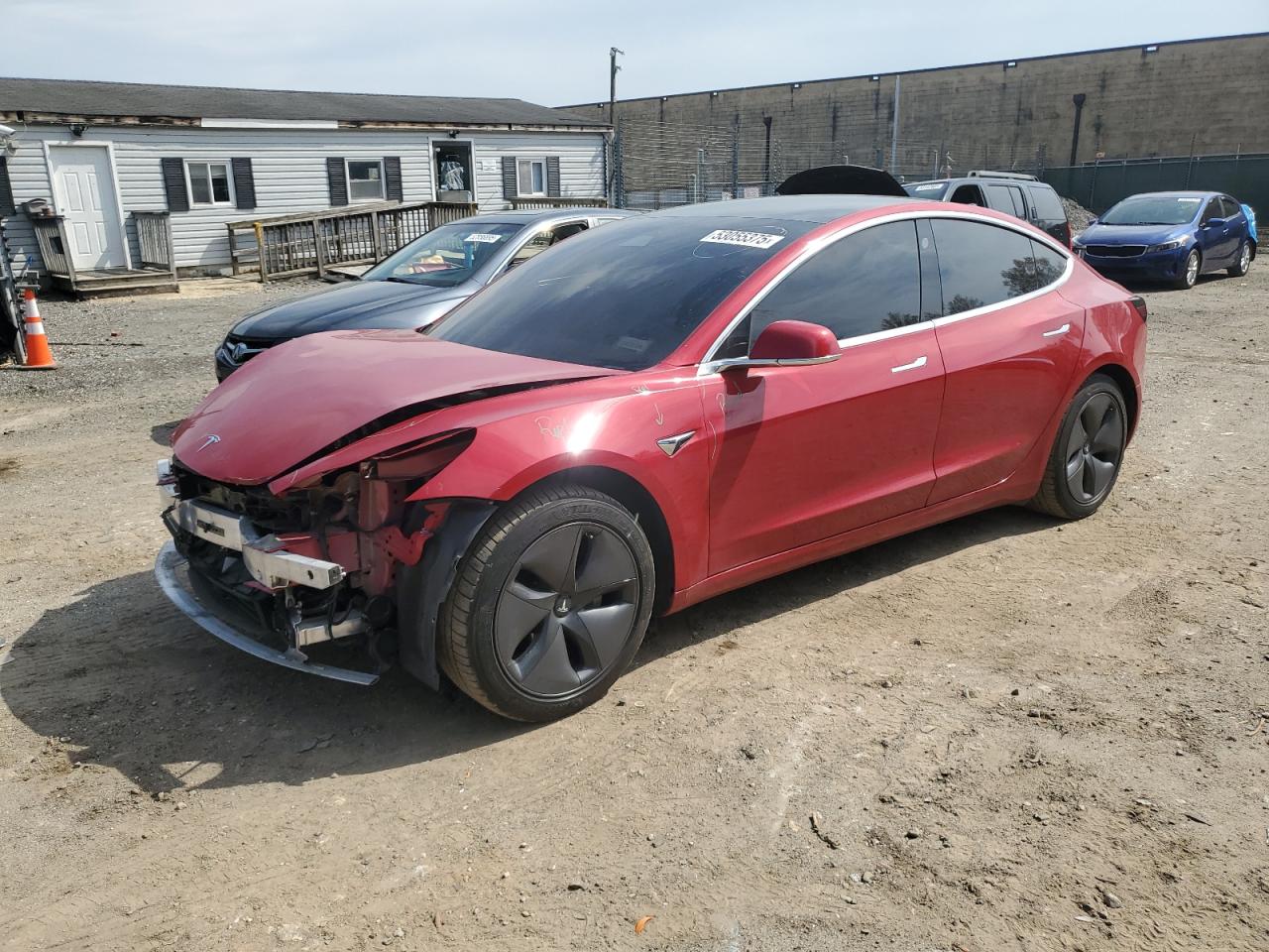 TESLA MODEL 3