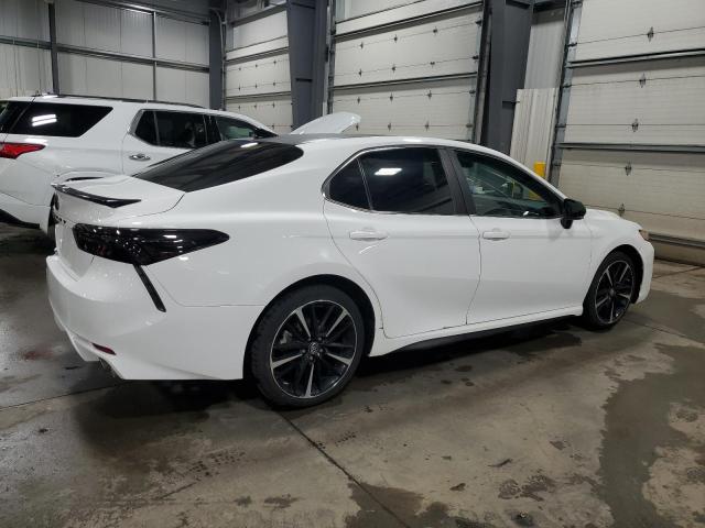 Vin: 4t1b11hk3ju079509, lot: 52560555, toyota camry l 20183