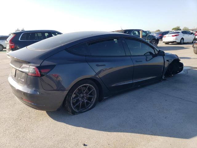Vin: 5yj3e1eb3mf998683, lot: 51970275, tesla model 3 20213