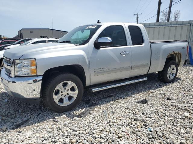 CHEVROLET SILVERADO K1500 LT