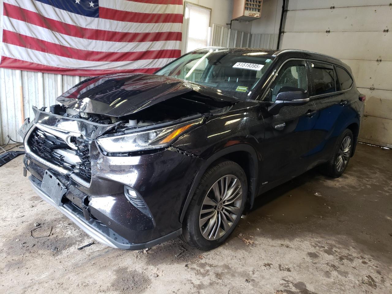 TOYOTA HIGHLANDER HYBRID PLATINUM