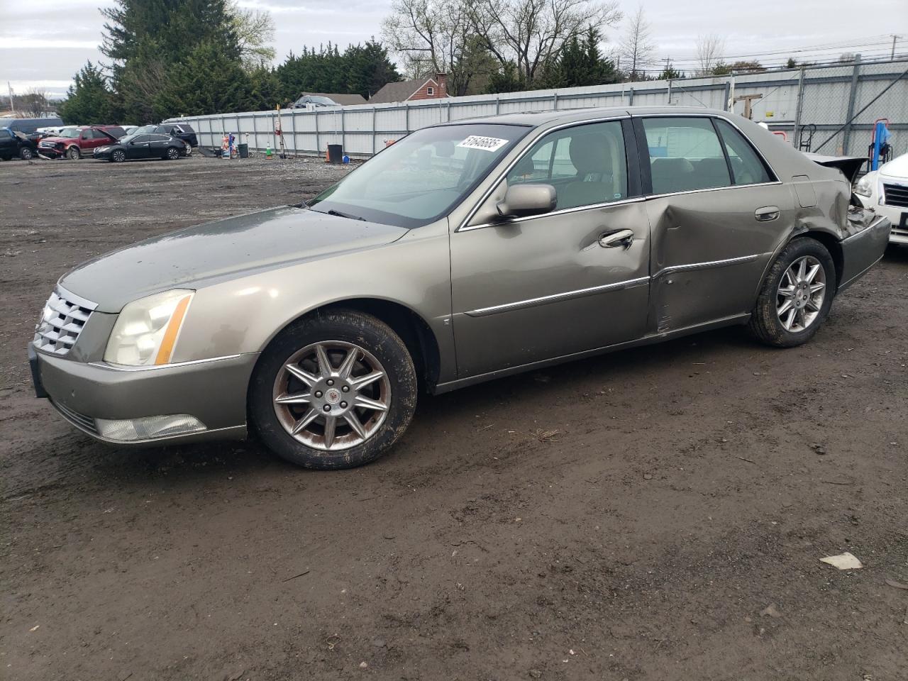 CADILLAC DTS LUXURY COLLECTION