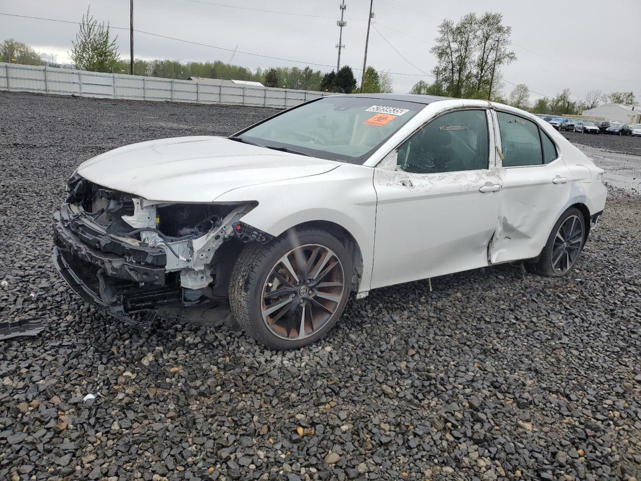 TOYOTA CAMRY XSE