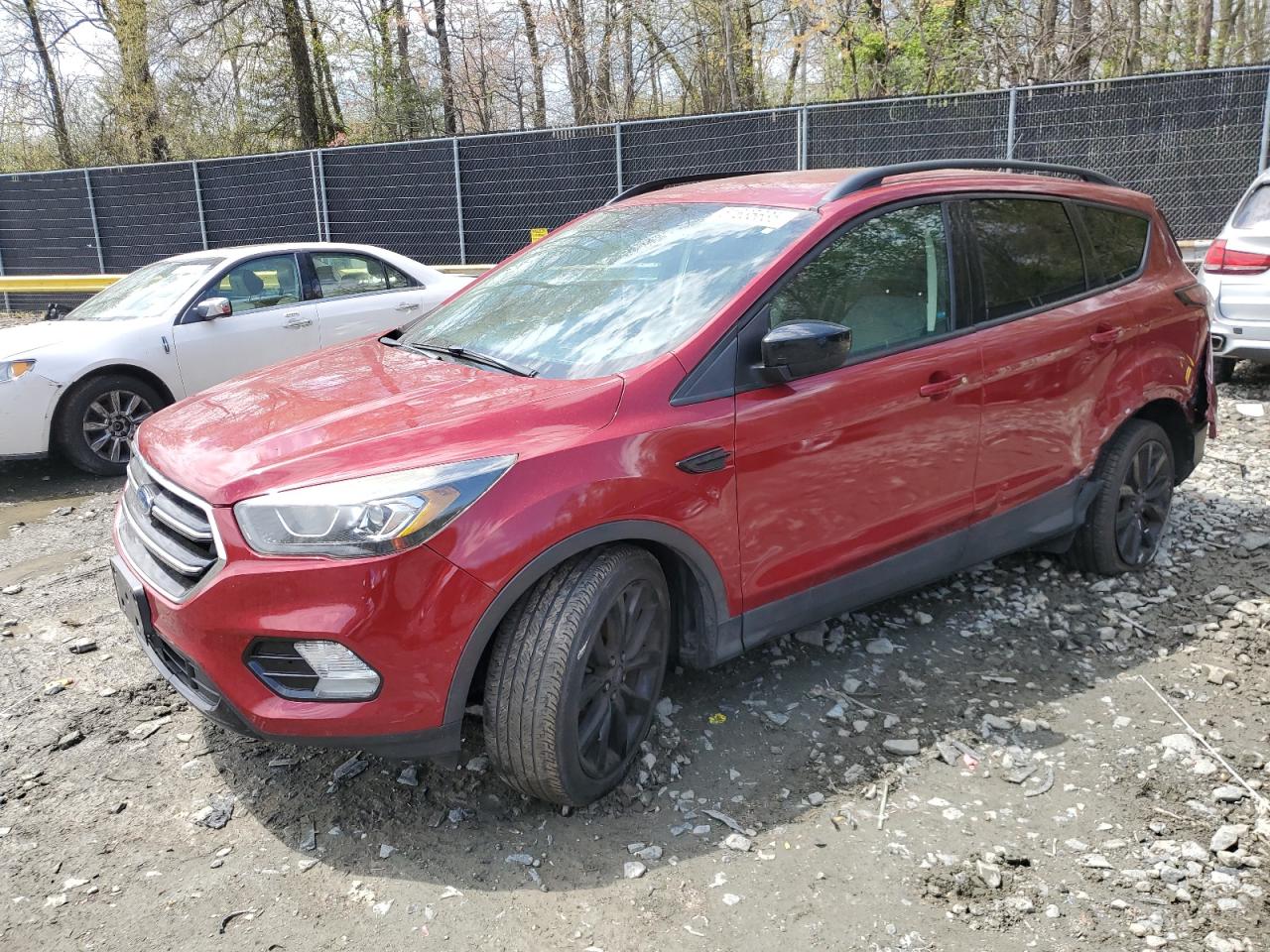 FORD ESCAPE SE