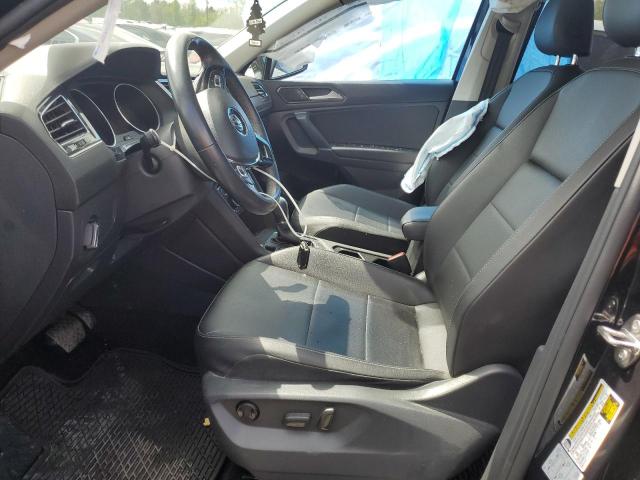 2018 VOLKSWAGEN TIGUAN SE - 3VV2B7AX7JM119297