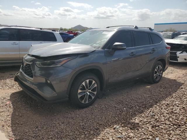 TOYOTA HIGHLANDER