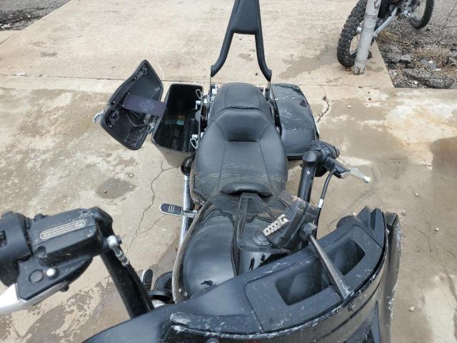 2021 HARLEY-DAVIDSON FLHX - 1HD1KBC17MB612817