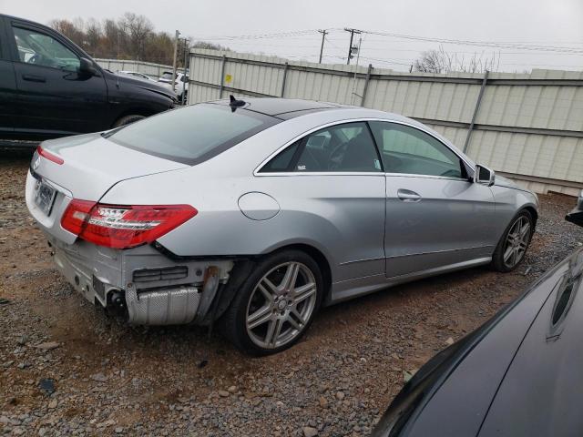 Vin: wddkj7cb2af047384, lot: 52434985, mercedes-benz e-class 550 20103