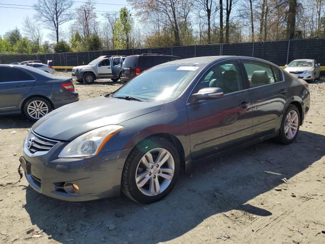 NISSAN ALTIMA SR