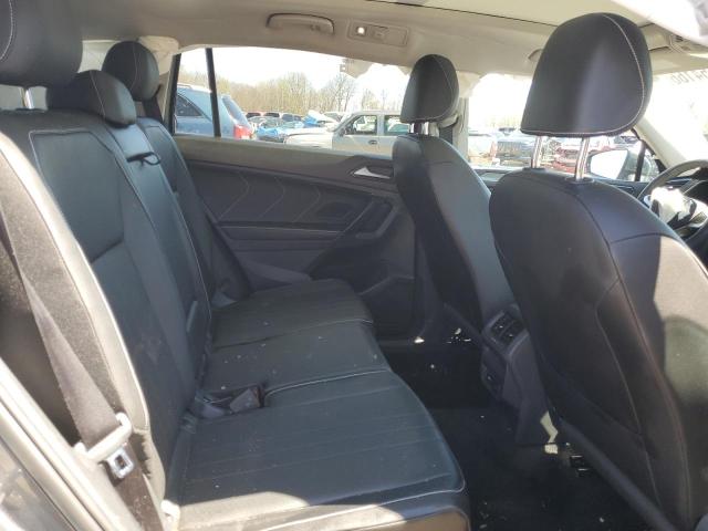 2022 VOLKSWAGEN TIGUAN SE - 3VV2B7AX2NM160135