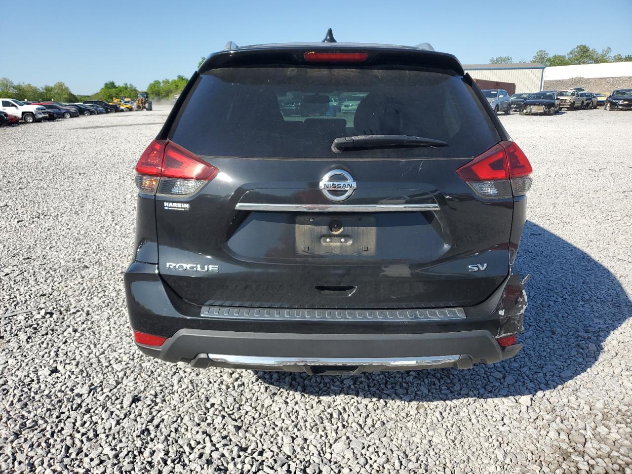 Nissan Rogue s 2018