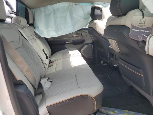2025 RAM 1500 TUNGS 1C6SRFKP5SN615510
