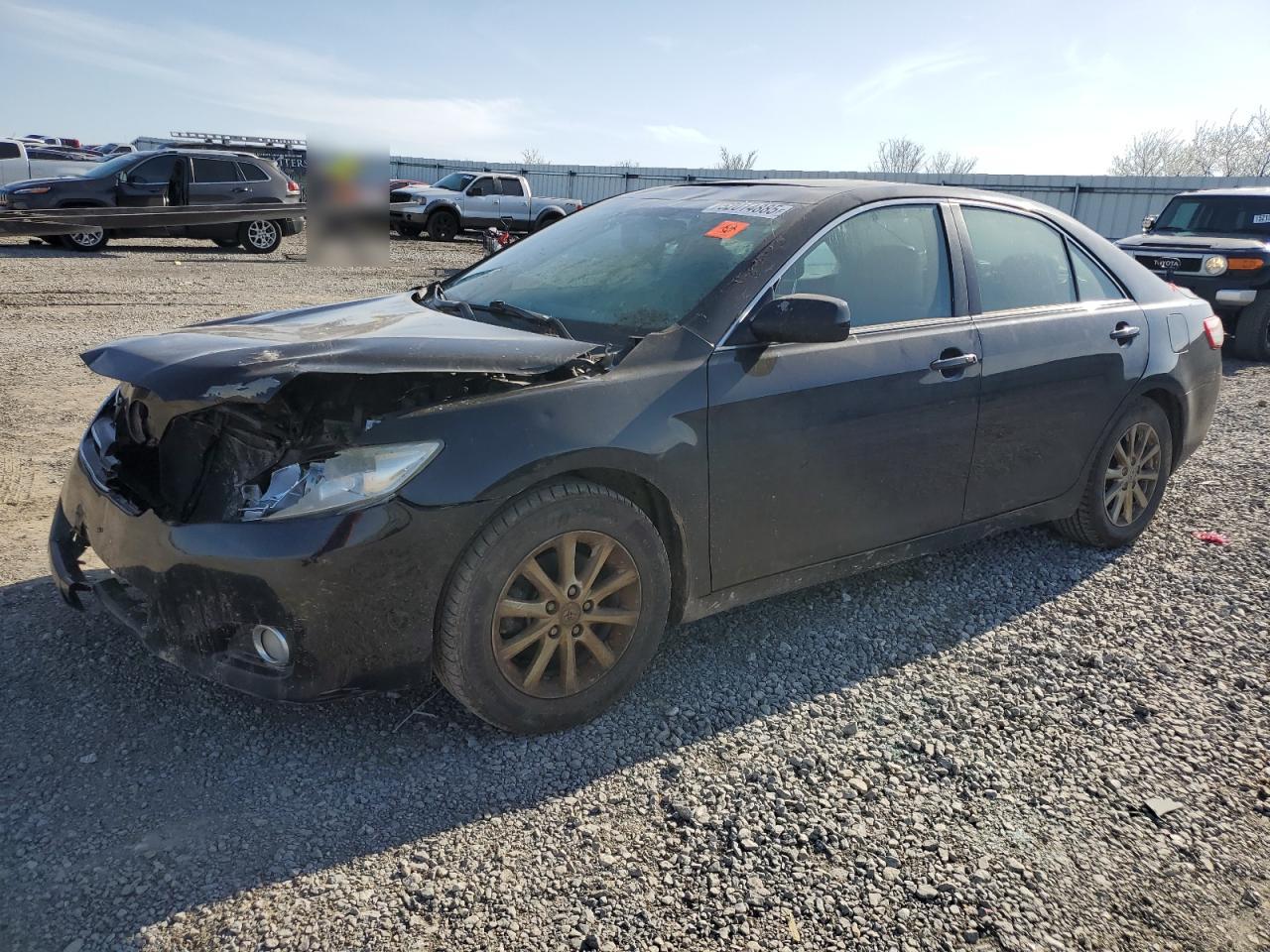 TOYOTA CAMRY BASE