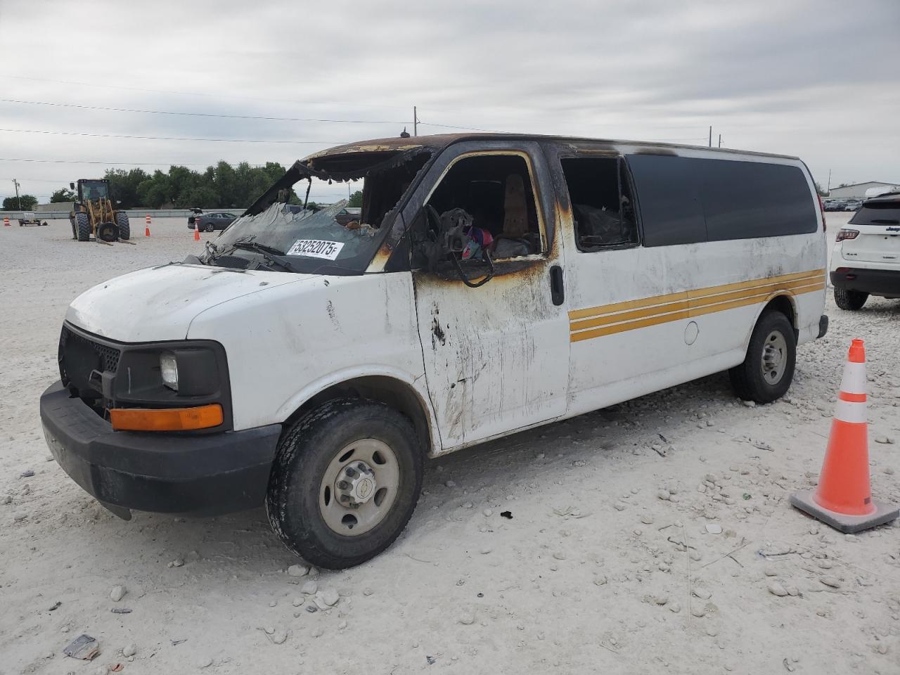 CHEVROLET EXPRESS LS