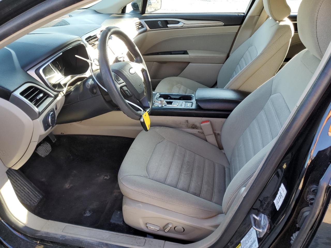 FORD FUSION SE HYBRID