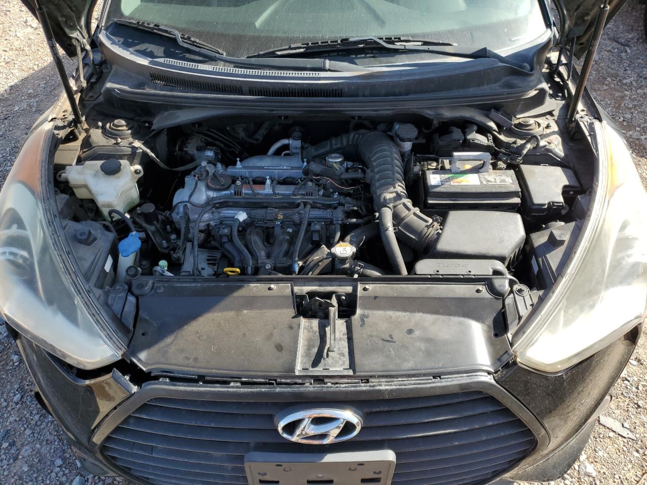 HYUNDAI VELOSTER TURBO