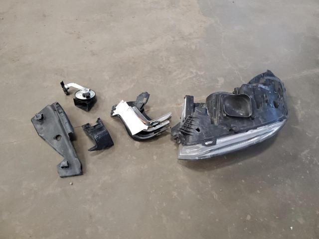 2017 FORD ESCAPE TIT - 1FMCU9J99HUC88006