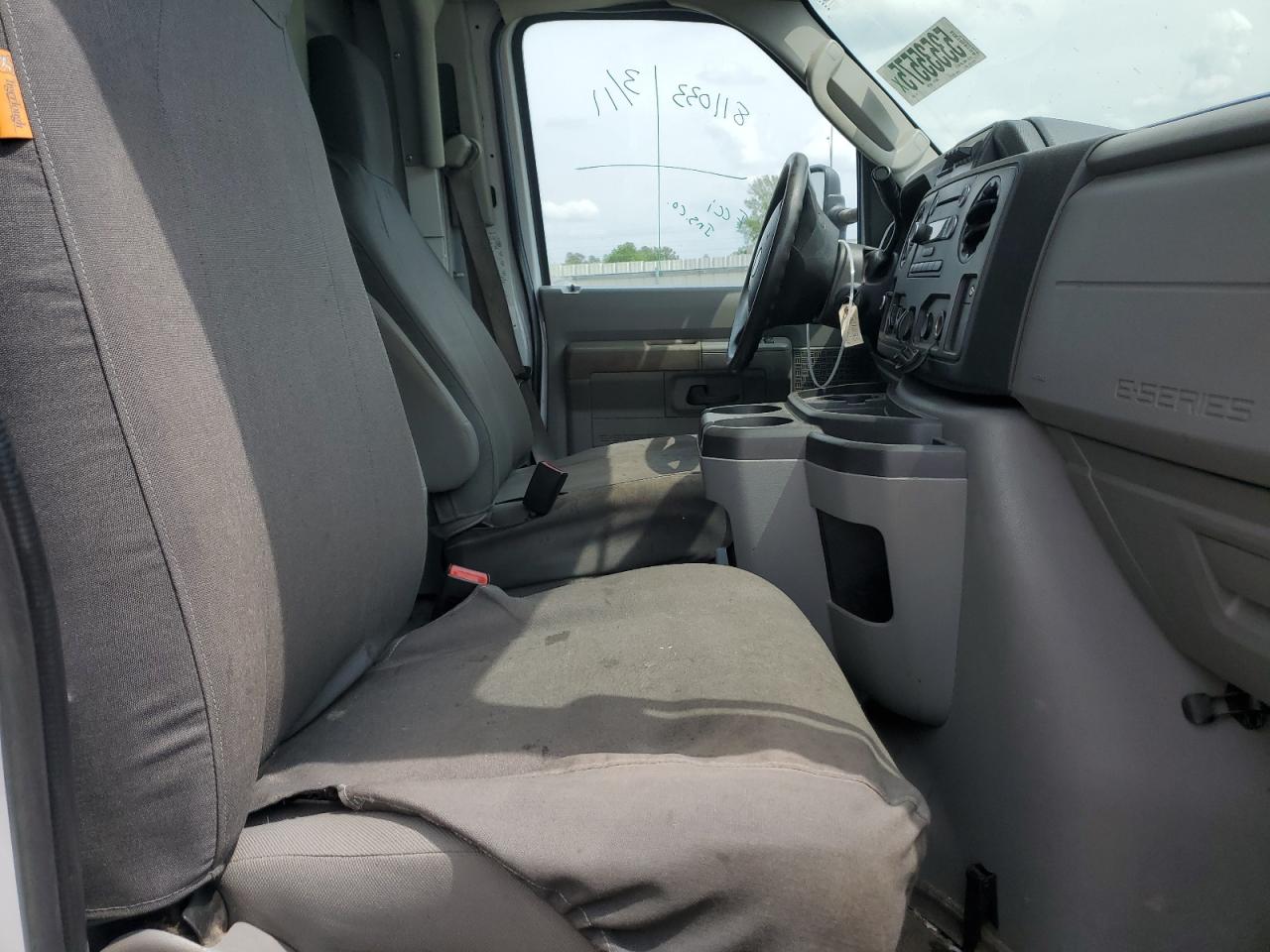 FORD ECONOLINE E350 SUPER DUTY CUTAWAY VAN