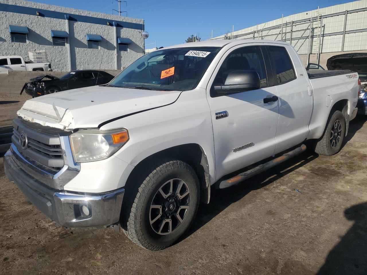 TOYOTA TUNDRA DOUBLE CAB SR