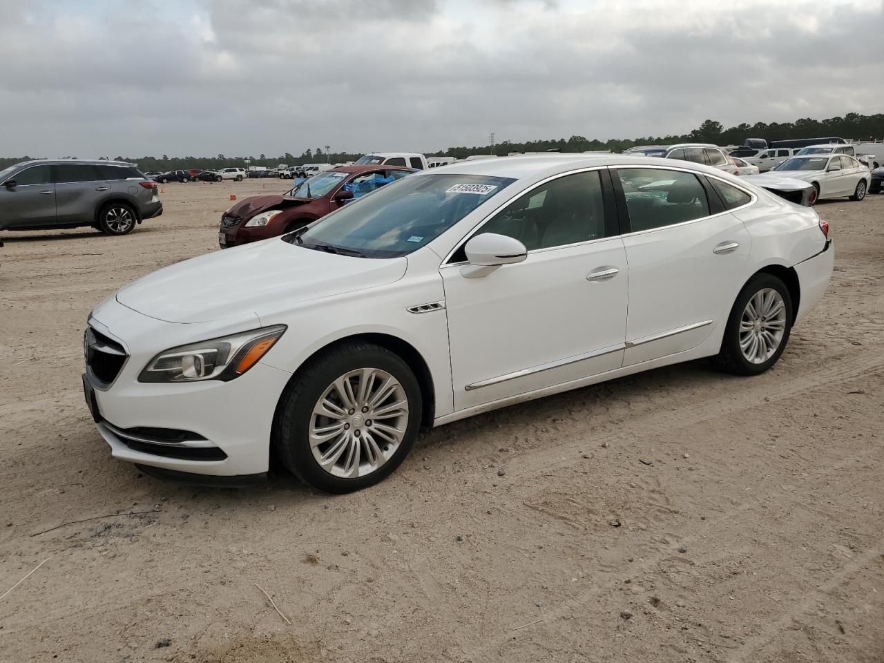 BUICK LACROSSE PREFERRED