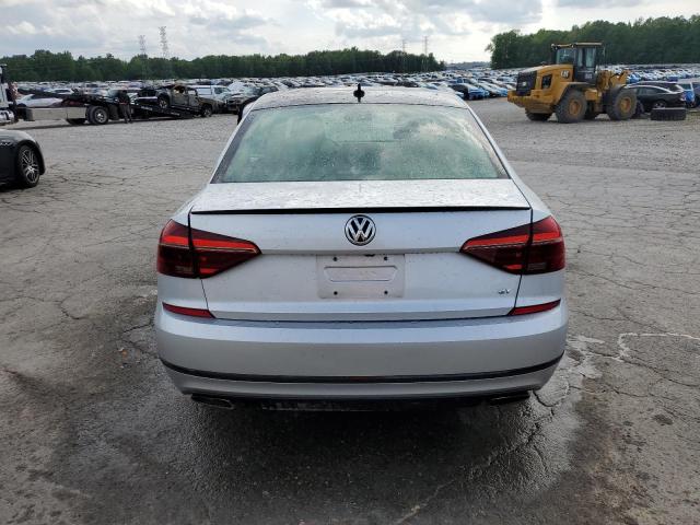 2018 VOLKSWAGEN PASSAT GT 1VWJM7A37JC032791