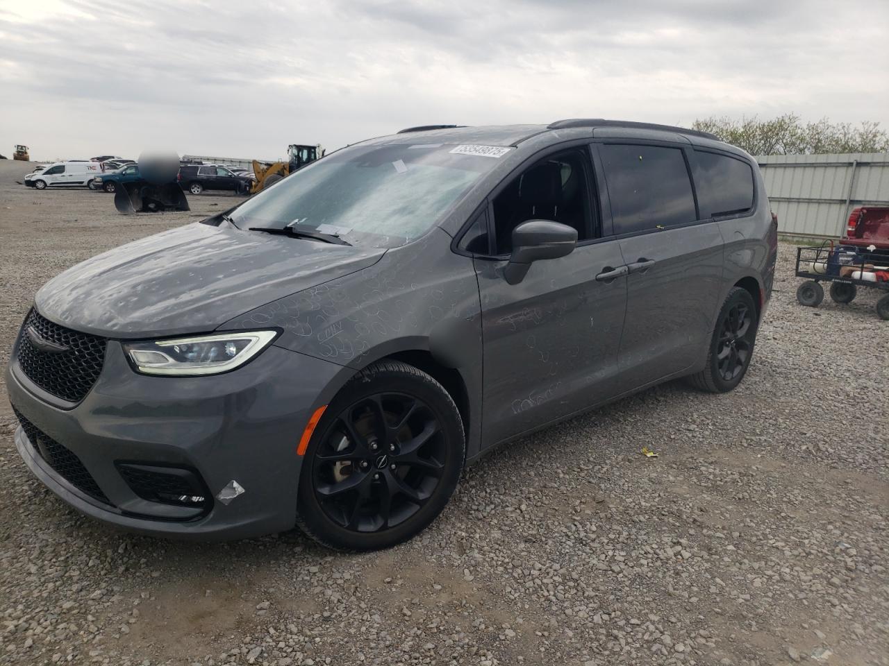 CHRYSLER PACIFICA TOURING L