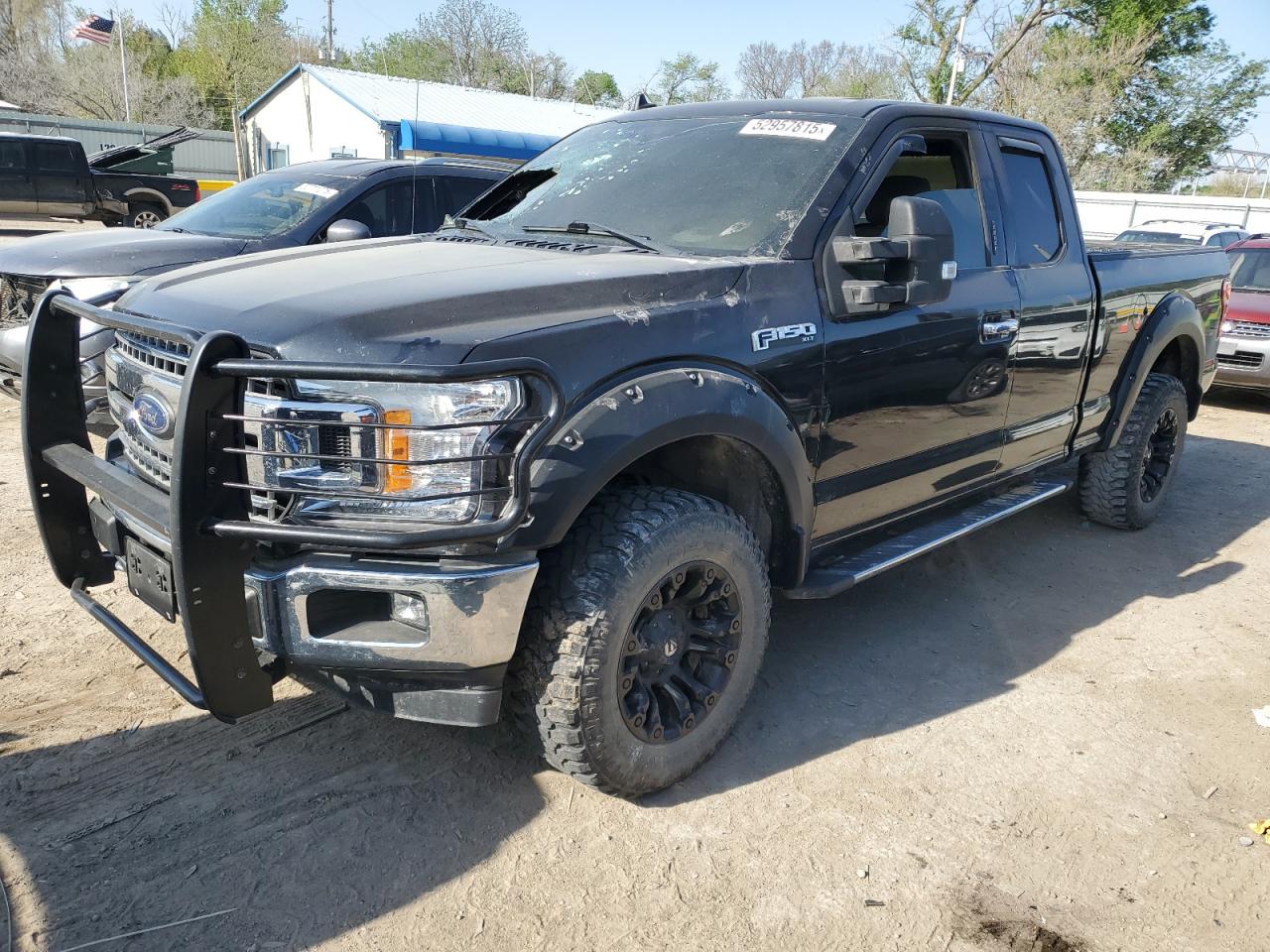 FORD F-150 SUPER CAB