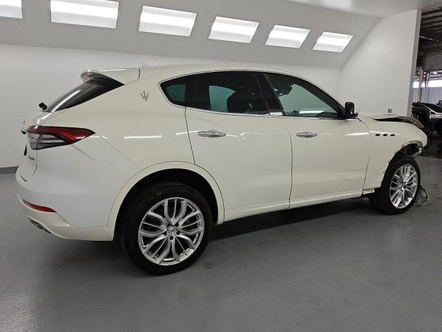 Vin: zn661xuaxnx389214, lot: 53873675, maserati levante ba base 20223