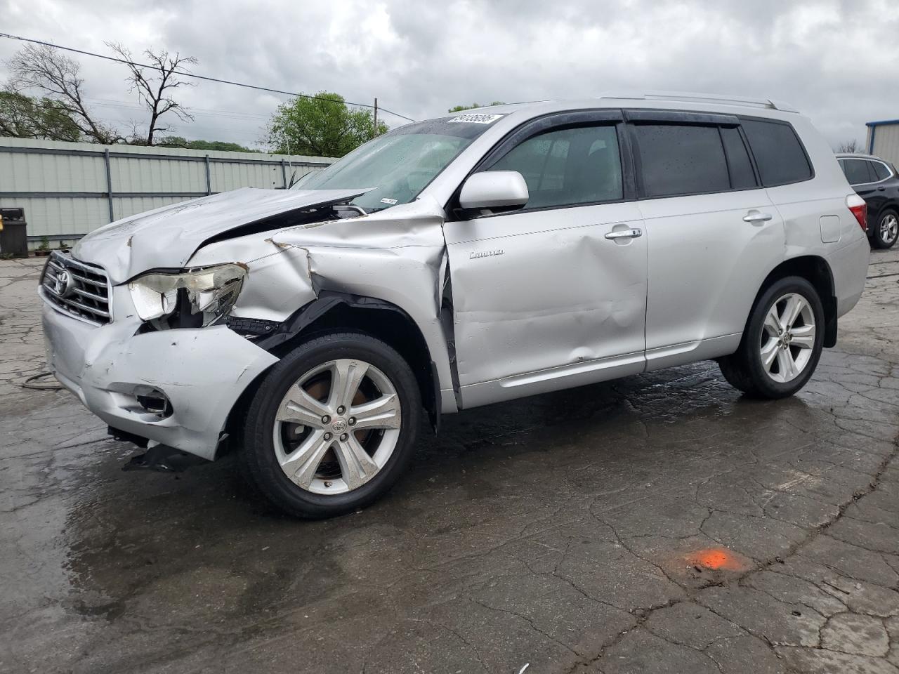 TOYOTA HIGHLANDER LIMITED