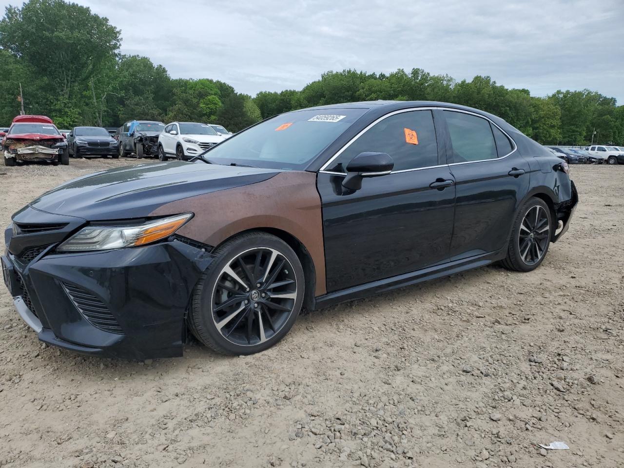 TOYOTA CAMRY XSE