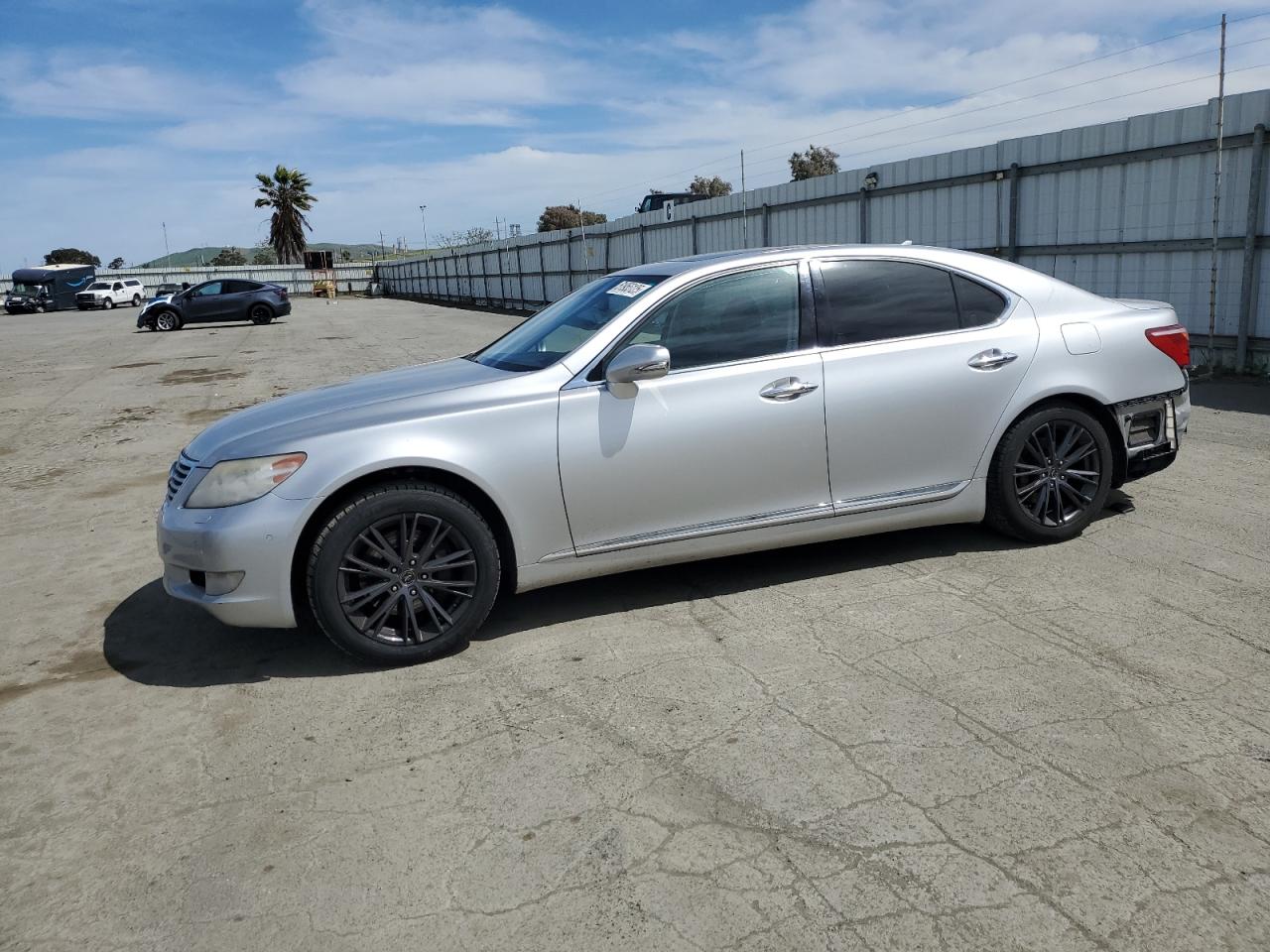 LEXUS LS 460