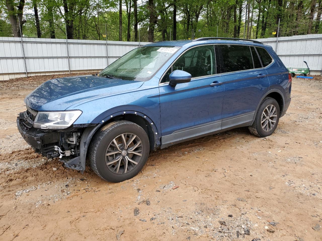 VOLKSWAGEN TIGUAN SE