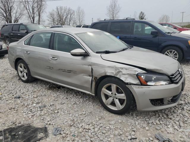 Vin: 1vwbp7a38cc003038, lot: 53431515, volkswagen passat se 20124