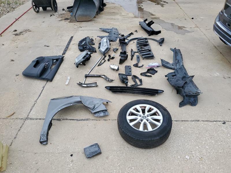 2018 NISSAN ROGUE S - 5N1AT2MT6JC713086