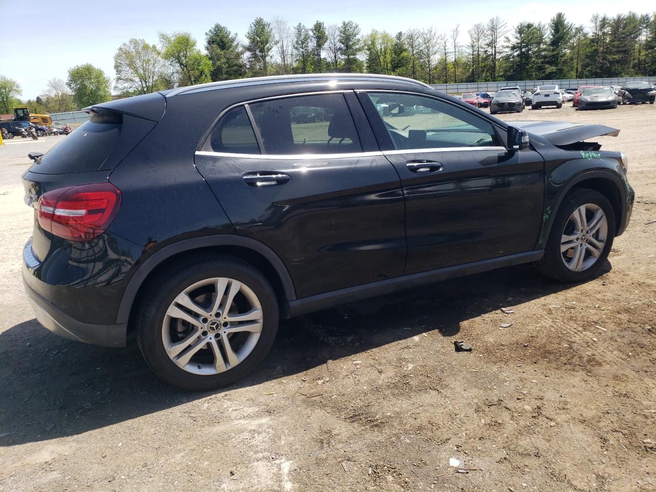 MERCEDES-BENZ GLA-CLASS 2020