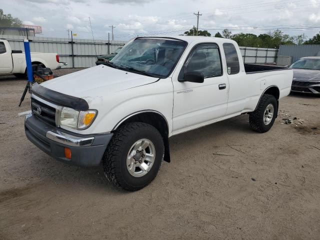 TOYOTA TACOMA XTR