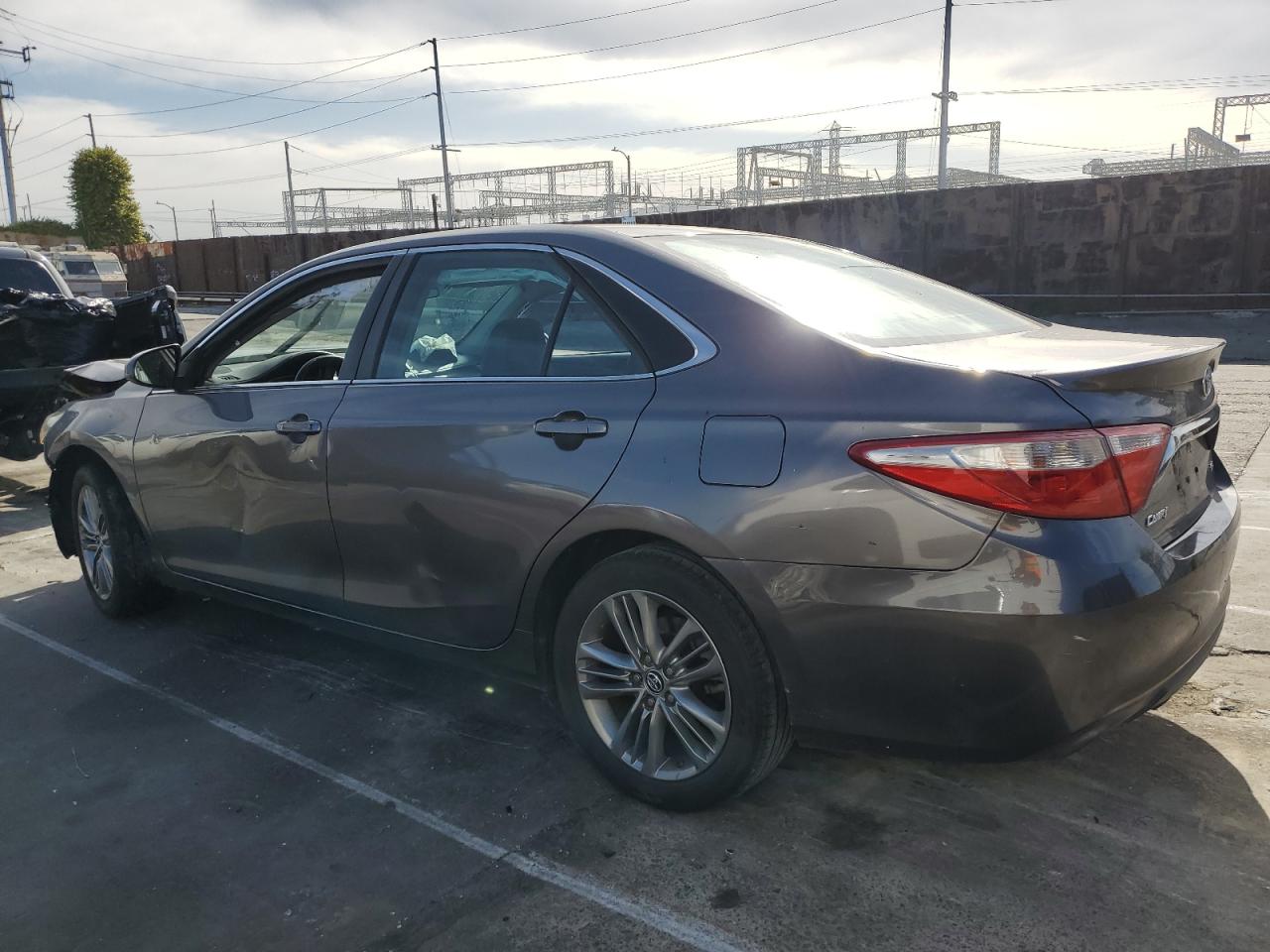 TOYOTA CAMRY LE